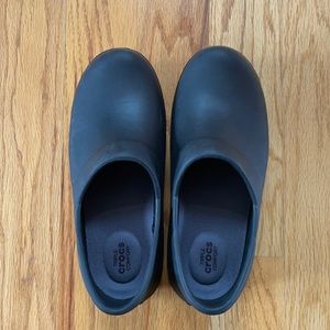 Womens Croc work clog.   Neria Pro II Clog